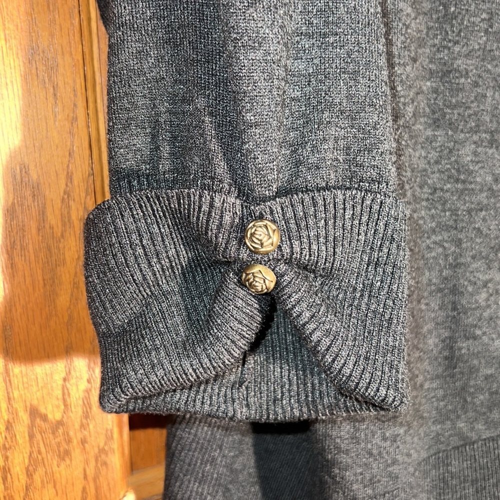 Soft button front cardigan - Picture 4 of 6